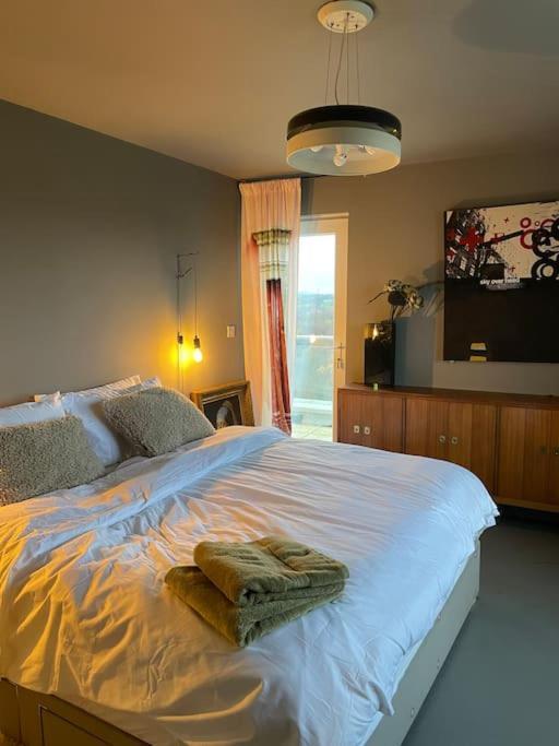 3 Bedroom Penthouse Apartment Manchester Exterior foto